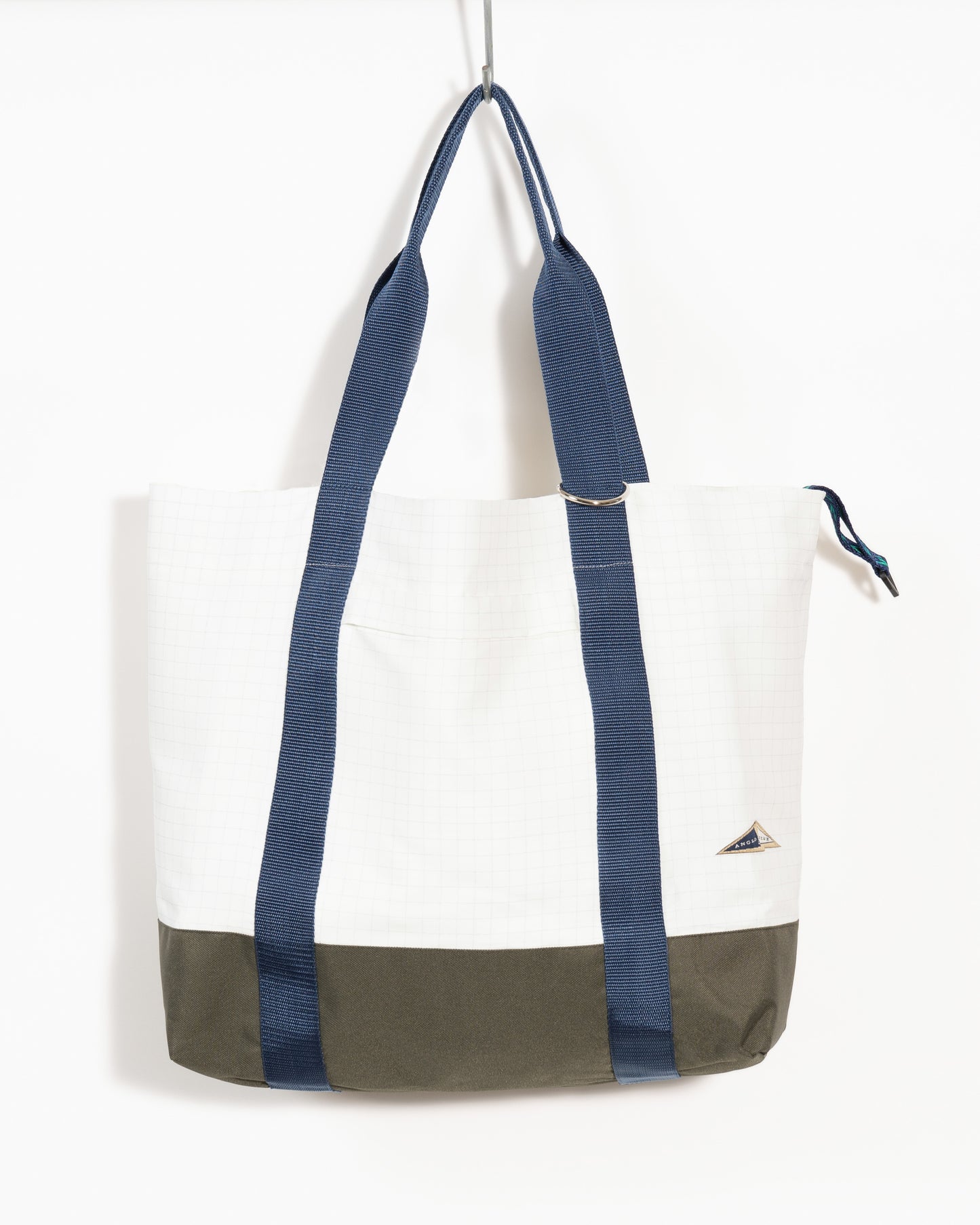 TOTE Ripstop bag - White - Anglozine