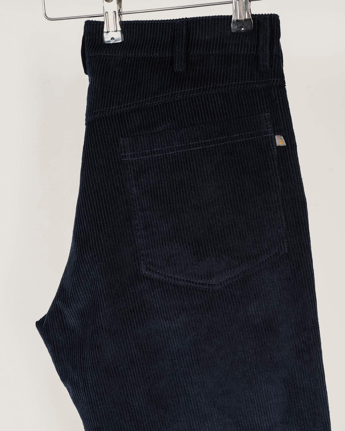 O26 Corduroy Jean - Navy