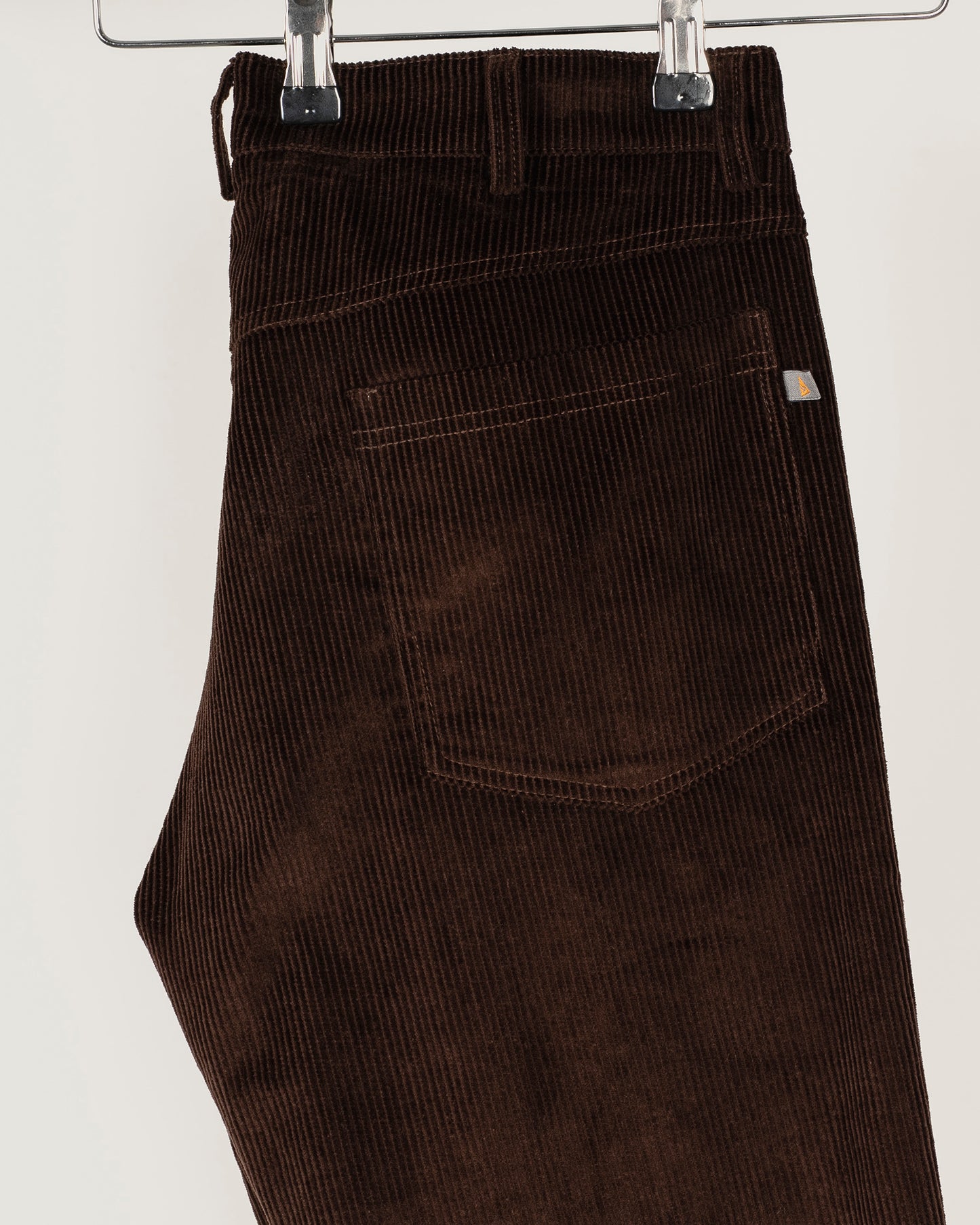 O26 Corduroy Jean - Brown