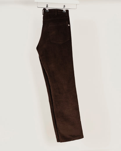 O26 Corduroy Jean - Brown