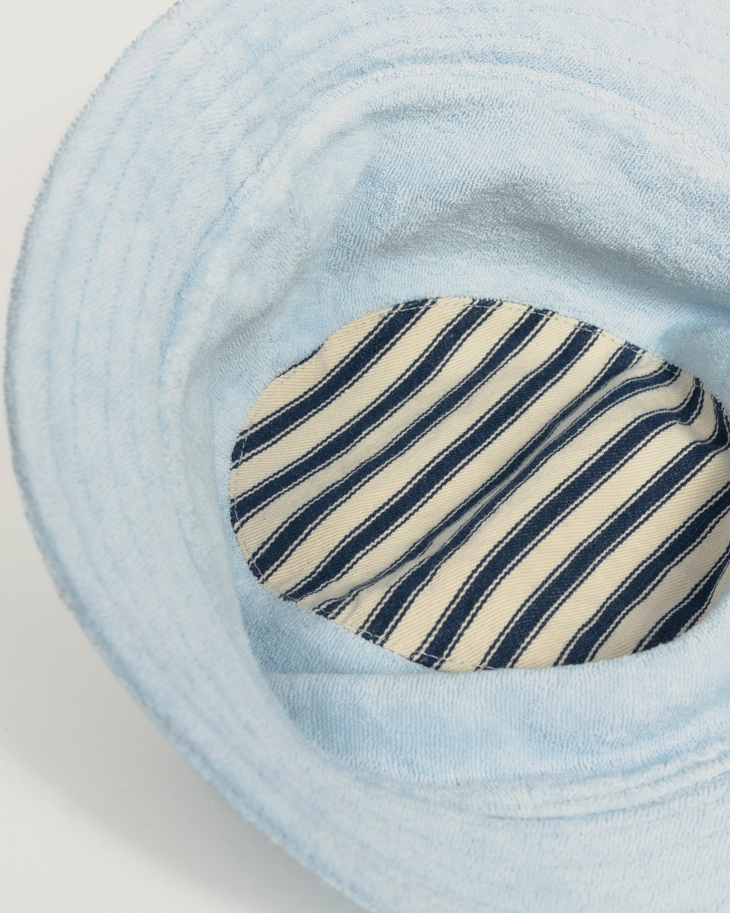 BOB Towelling bucket hat - Light Blue
